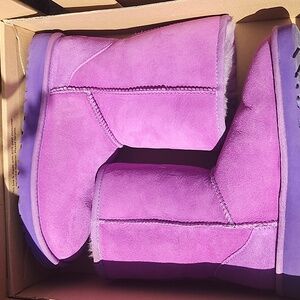 Women ugg boot